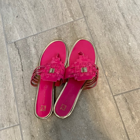 [RARE] Anne Klein Sandals - Picture 2 of 4